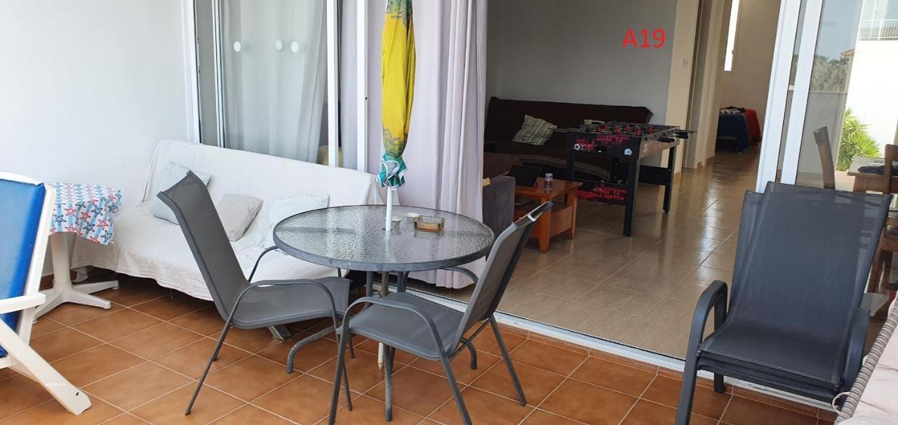Evros Peyia & Coral Bay Seaview Apartment ภายนอก รูปภาพ