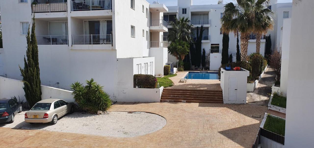 Evros Peyia & Coral Bay Seaview Apartment ภายนอก รูปภาพ