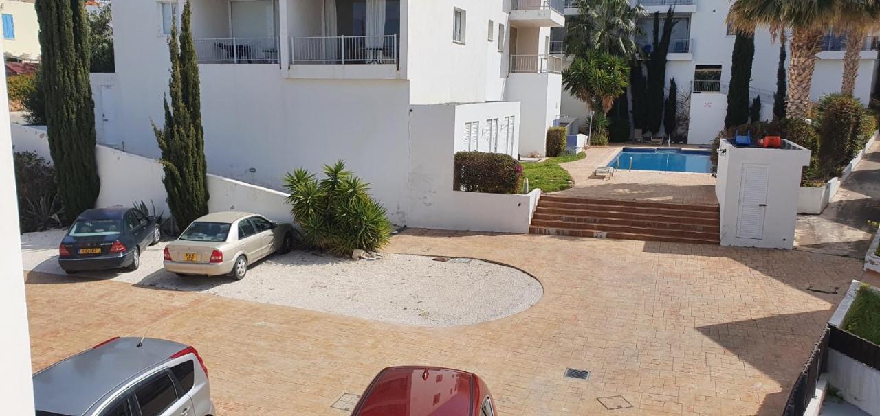 Evros Peyia & Coral Bay Seaview Apartment ภายนอก รูปภาพ