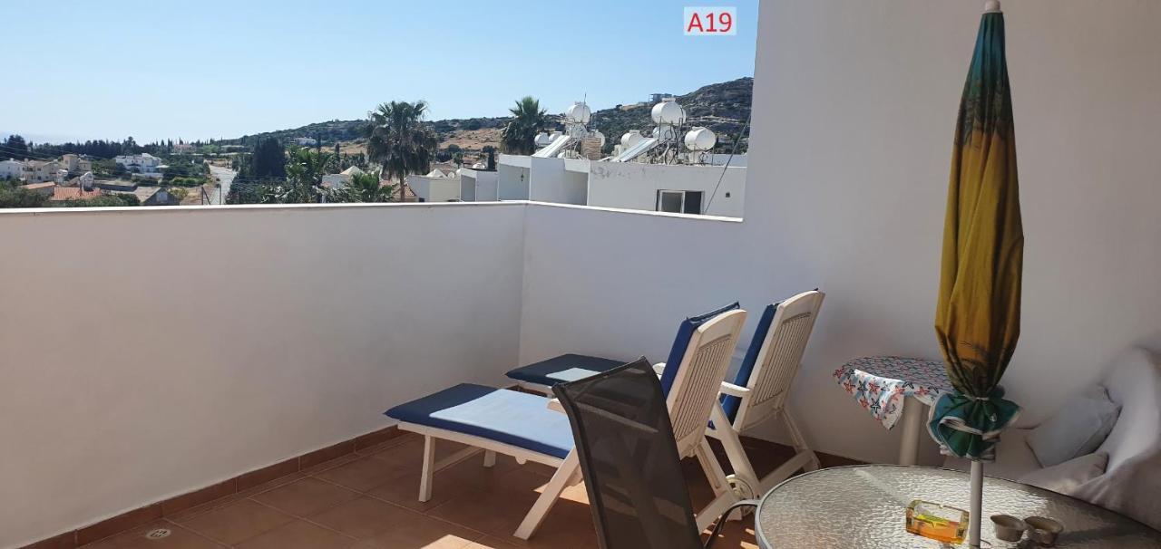 Evros Peyia & Coral Bay Seaview Apartment ภายนอก รูปภาพ