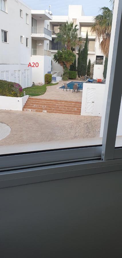 Evros Peyia & Coral Bay Seaview Apartment ภายนอก รูปภาพ