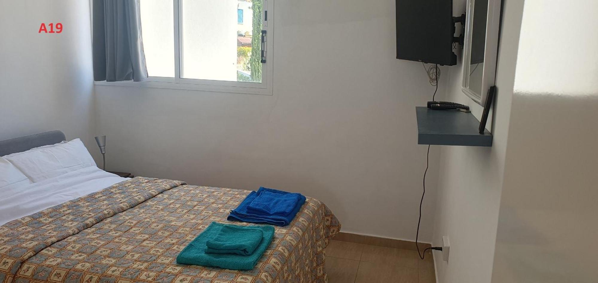 Evros Peyia & Coral Bay Seaview Apartment ภายนอก รูปภาพ